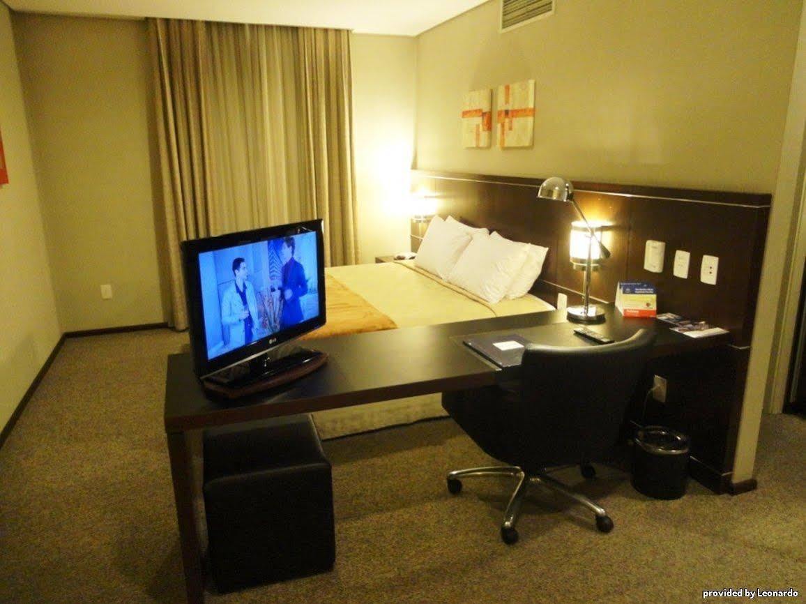 Travel Inn Osasco Eksteriør billede