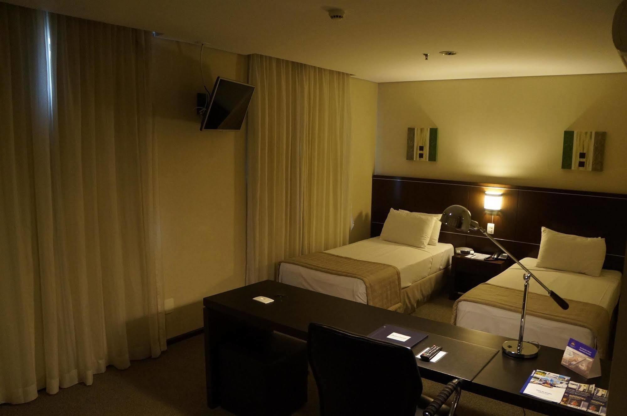 Travel Inn Osasco Eksteriør billede