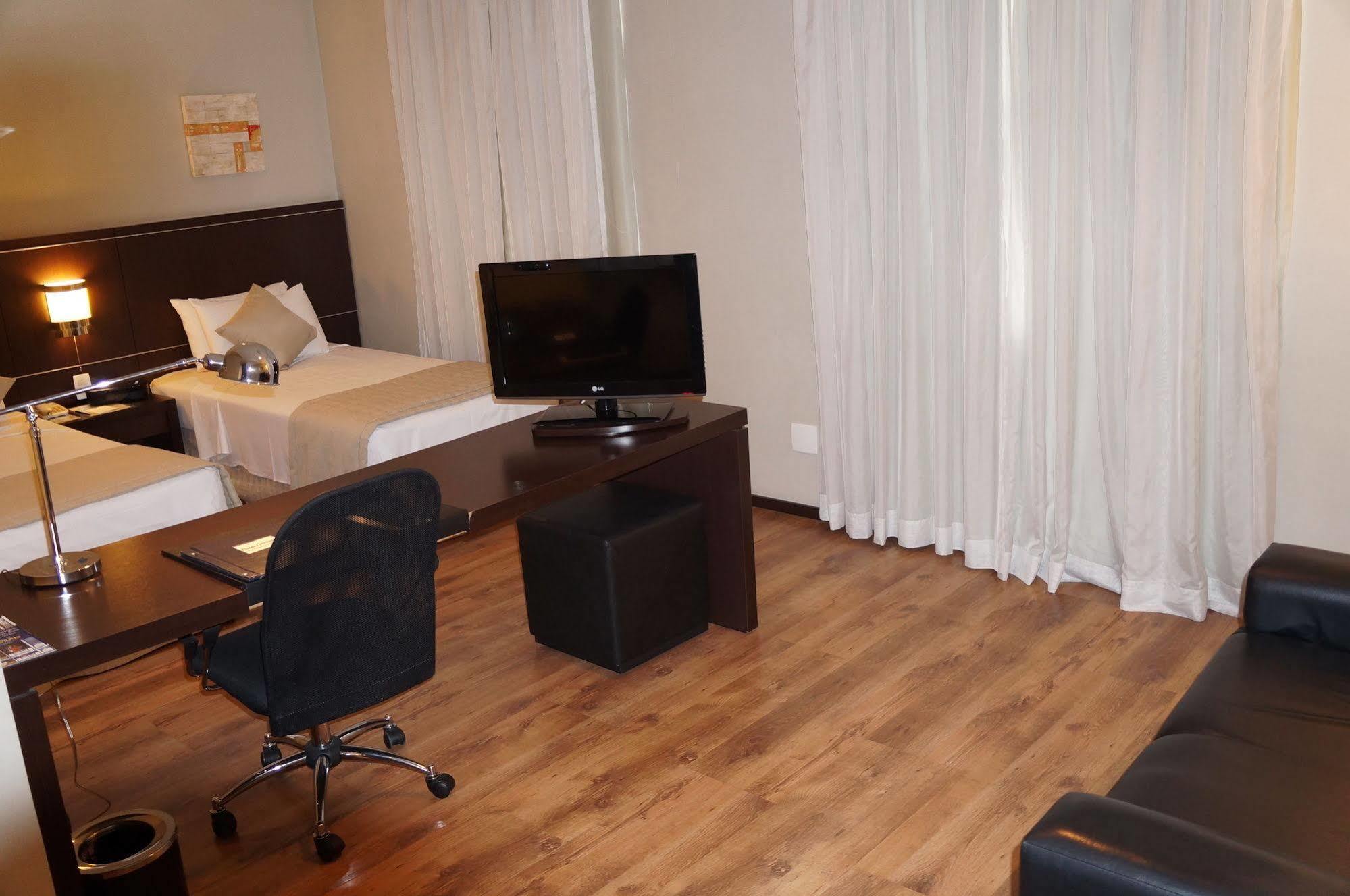 Travel Inn Osasco Eksteriør billede